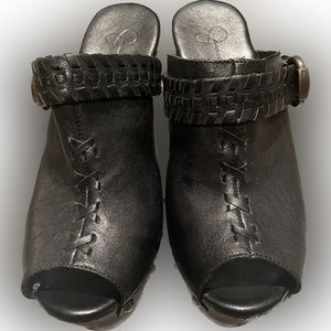 Jessica Simpson Boho Black Upper Leather Heels. Size 7.5 Gently Used.